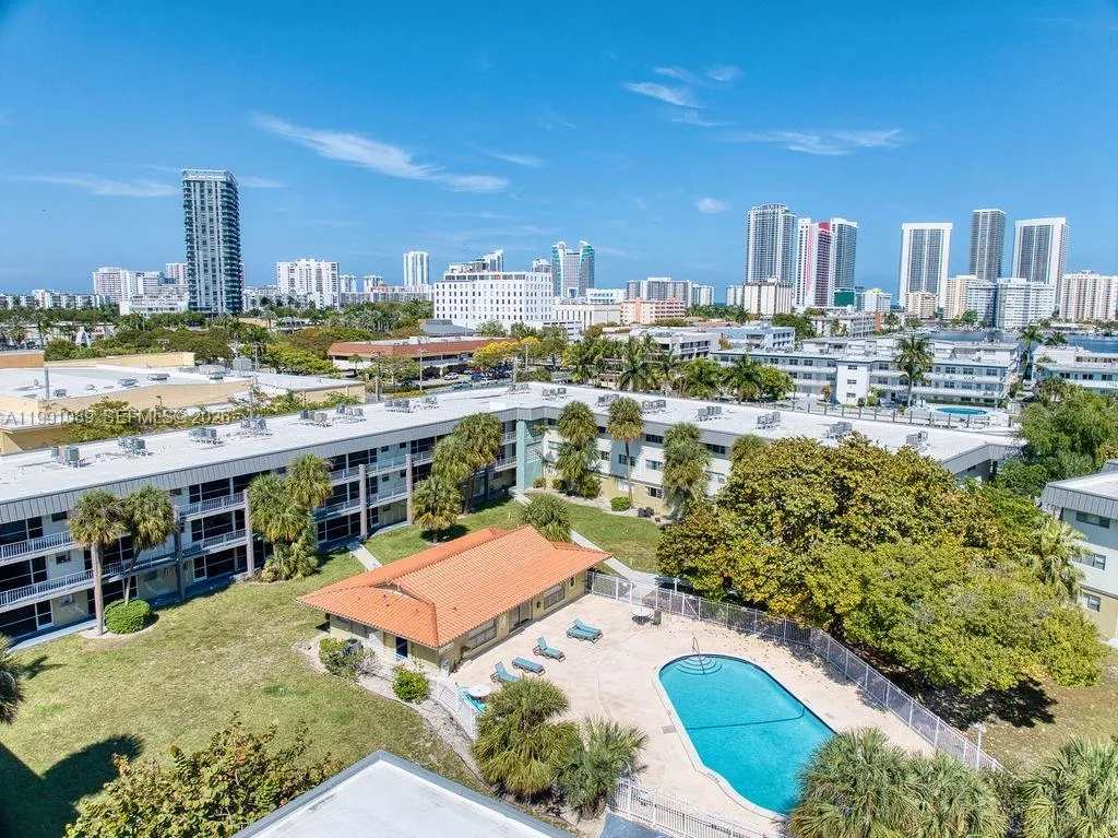 2 bedroom 2 bath for sale at 270 Layne Blvd # 207, Hallandale Beach FL 33009