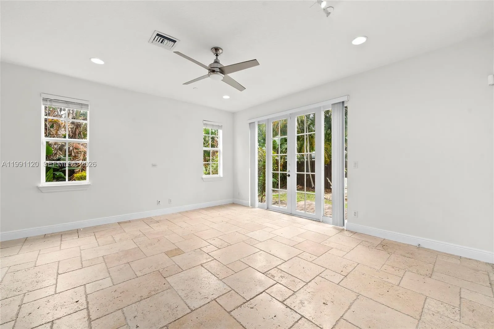 1117 NE 18th Ave # 2, Fort Lauderdale FL 33304