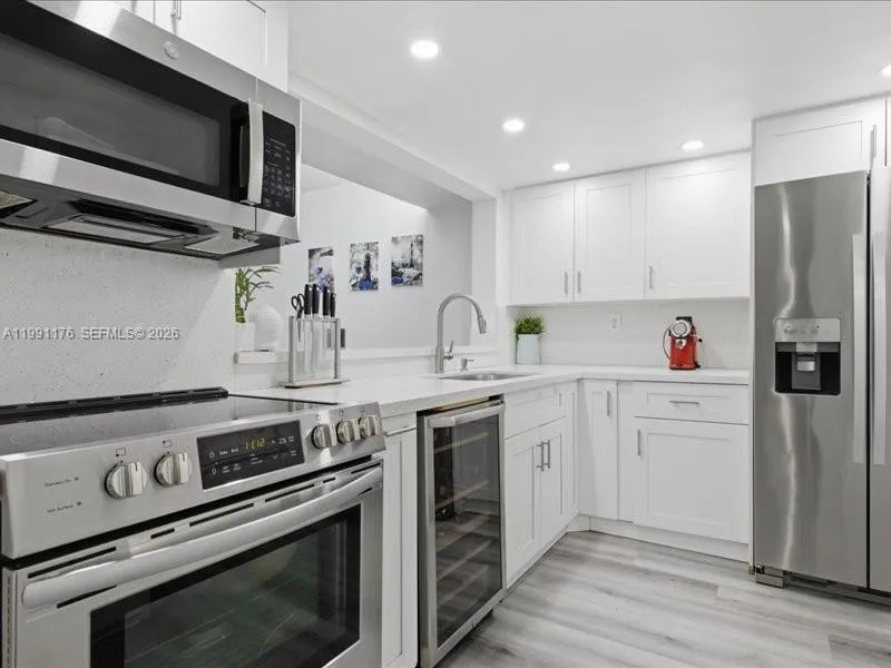 8650 SW 133rd Ave Rd # 308, Miami FL 33183