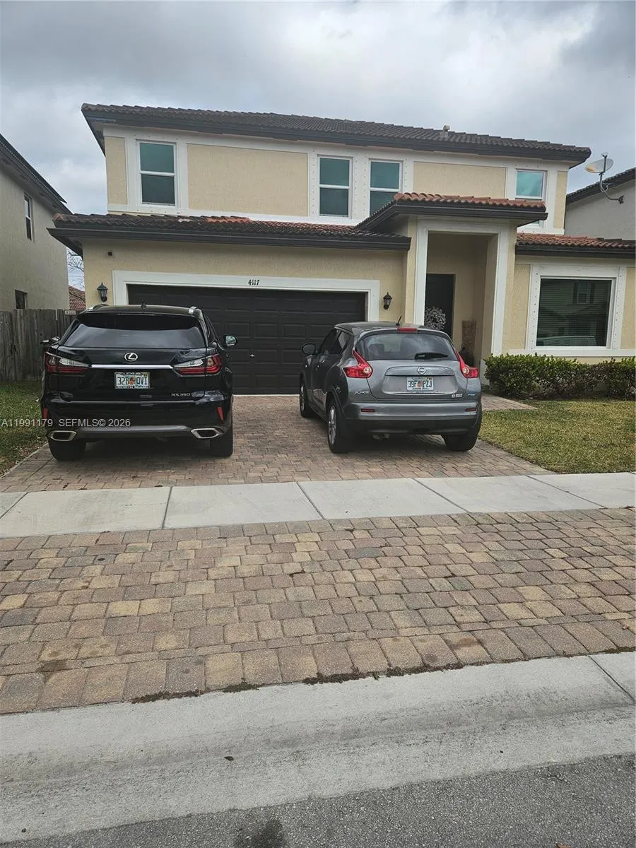 5 bedroom 3 bath for sale at 4117 NE 21st St, Homestead FL 33033