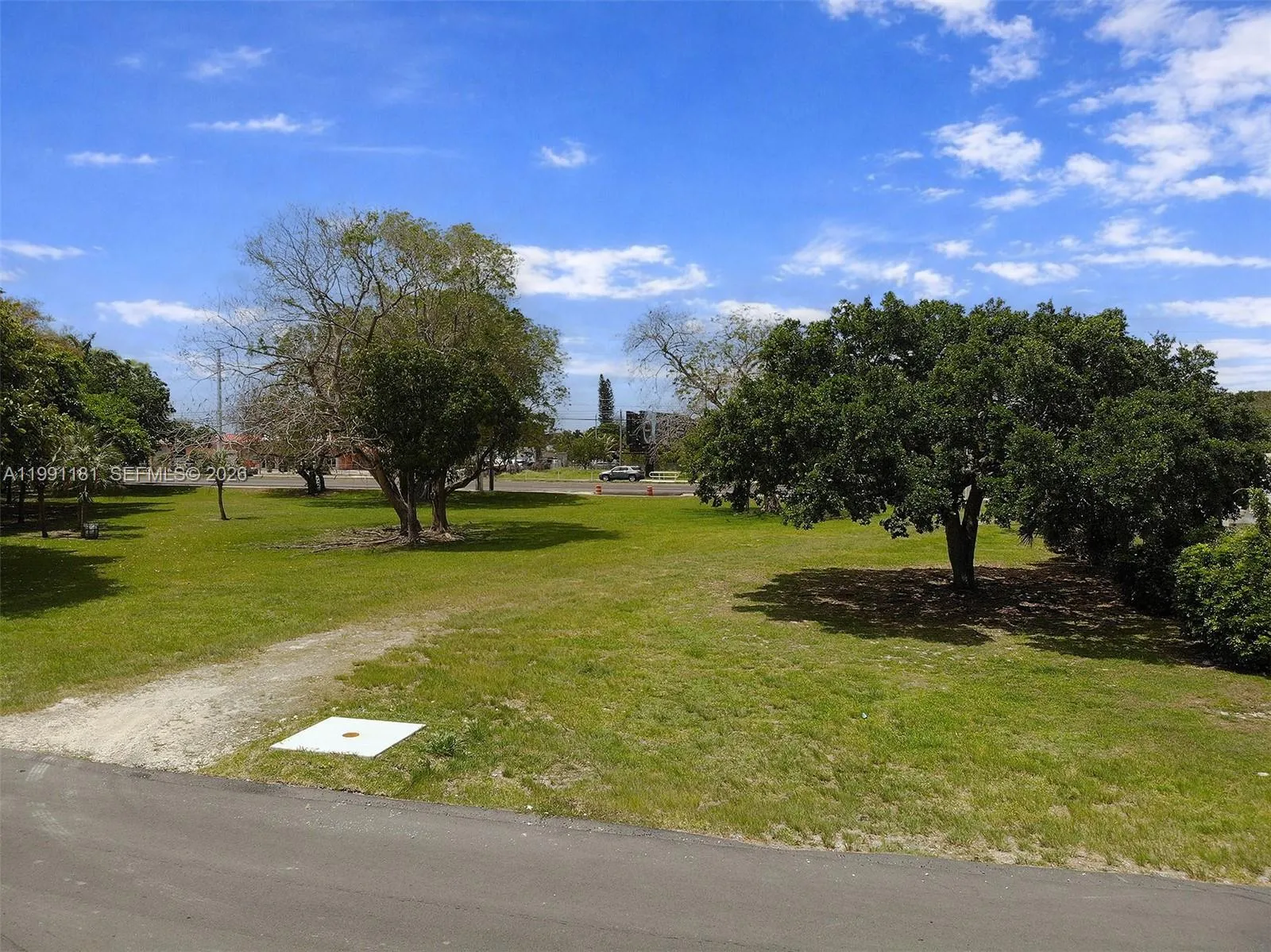 22650 SW 123rd Rd, Miami FL 33170