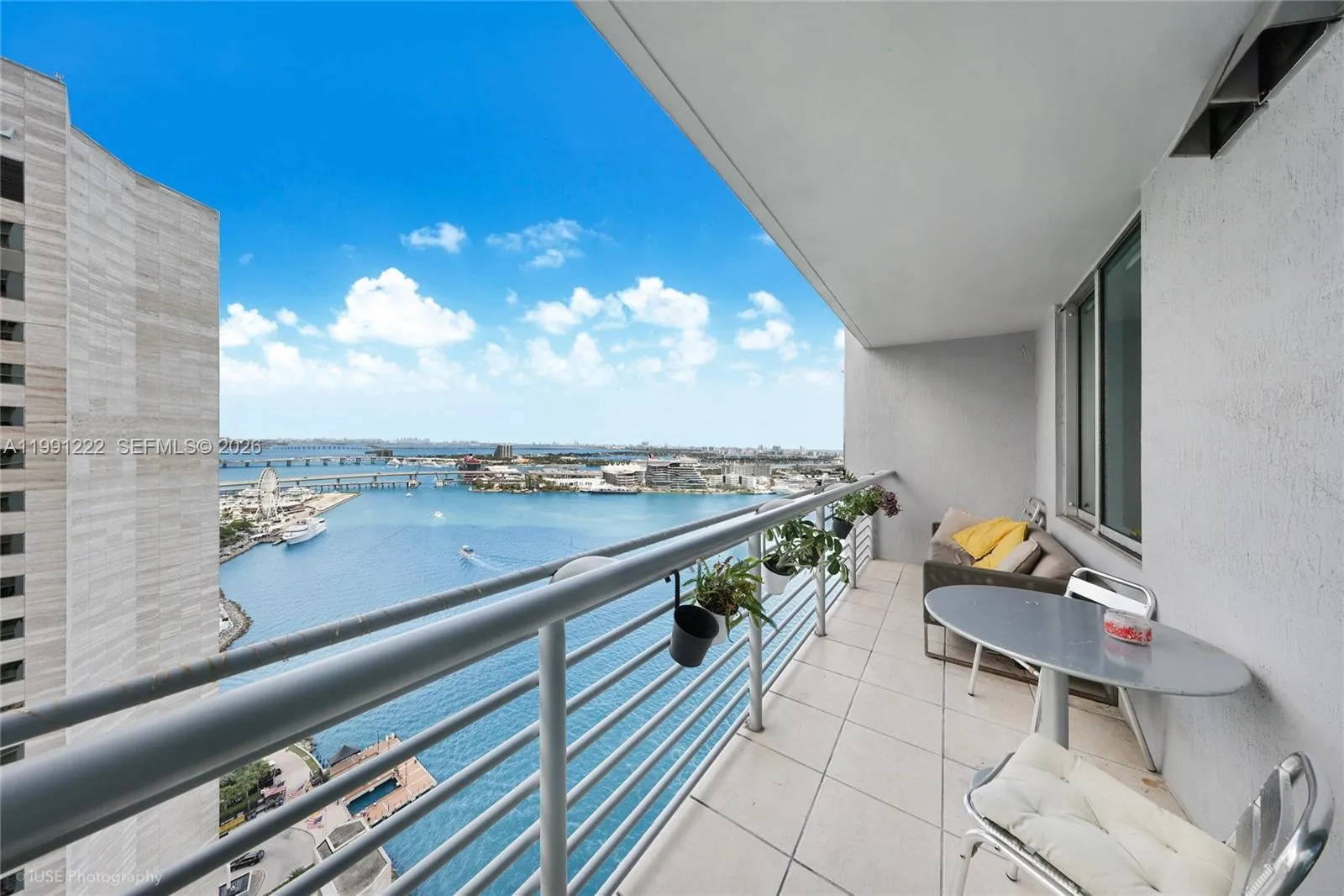 1 bedroom 1 bath for sale at 335 S Biscayne Blvd # 3110, Miami FL 33131