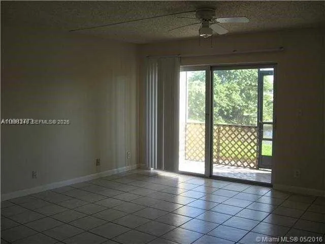 719 Gardens Dr # 106, Pompano Beach FL 33069