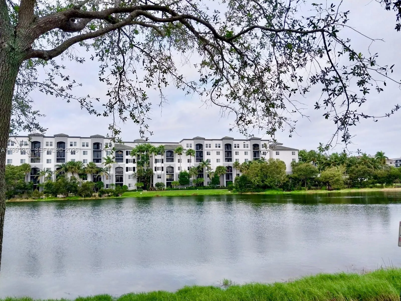 2 bedroom 2 bath for sale at 1660 Renaissance Commons Blvd # 2606, Boynton Beach FL 33426