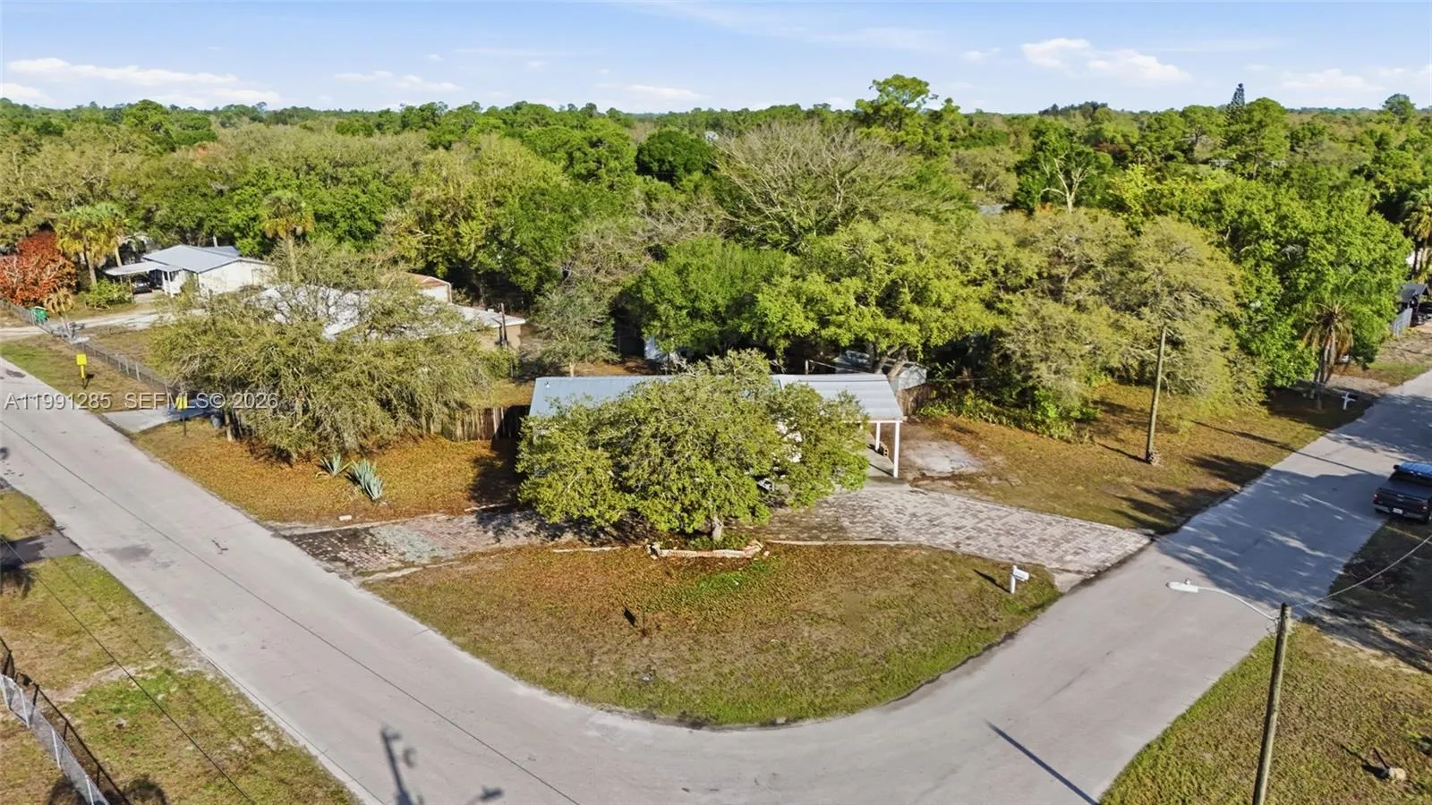 740 bennett ave, La Belle FL 33935