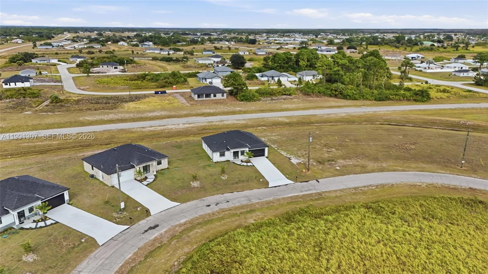 9027 bamboo cir, La Belle FL 33935