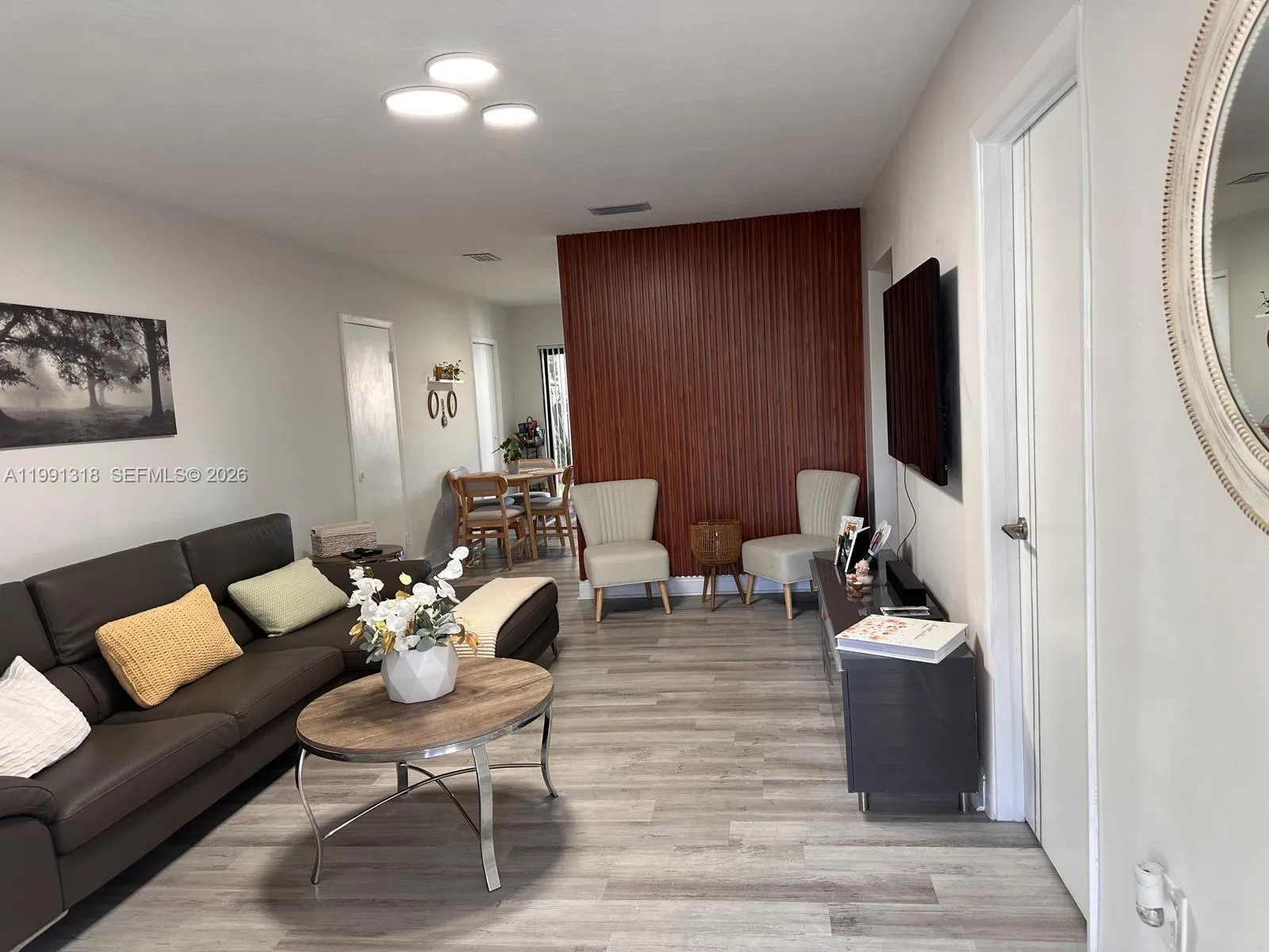 6685 NW 38th Ter, Virginia Gardens FL 33166