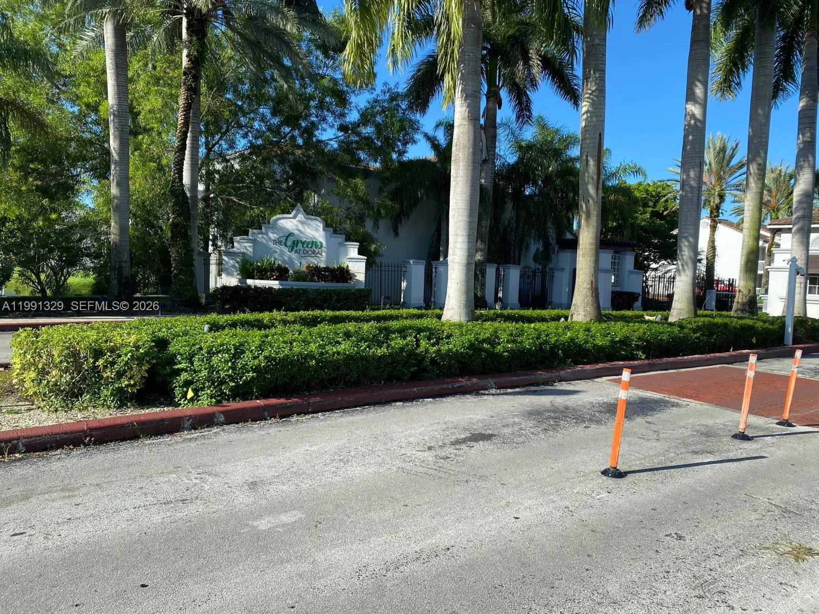 2 bedroom 2 bath for sale at 4990 NW 97th Pl # 314, Doral FL 33178