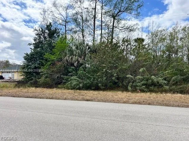 for sale at 459 GREENBRIAR BLVD, Lehigh Acres FL 33972