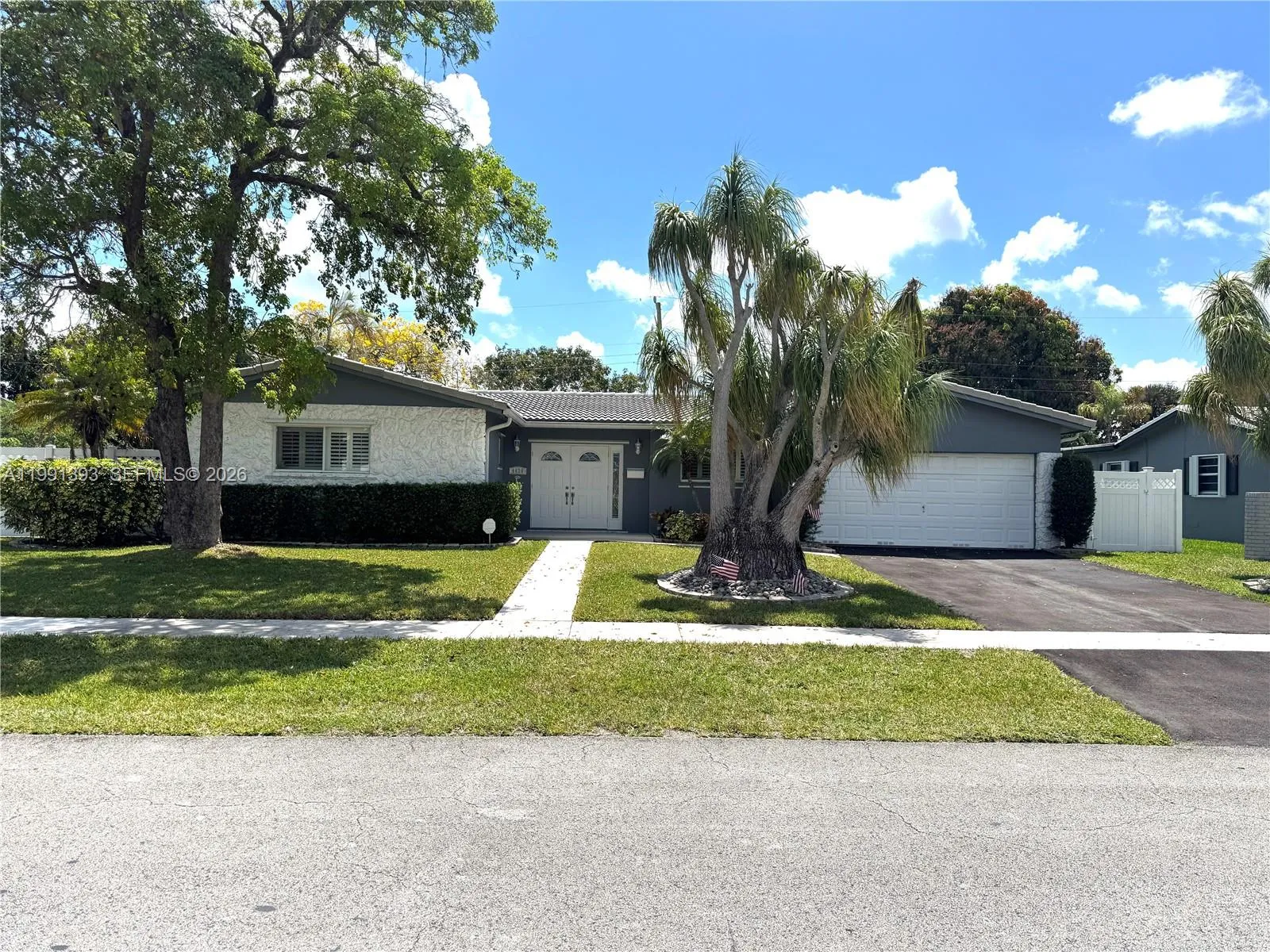 4 bedroom 2 bath for sale at 4430 NW 6th Ct, Coconut Creek FL 33066