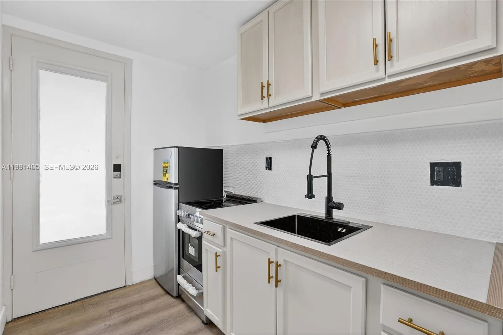 10240 Collins Ave # 206, Bal Harbour FL 33154