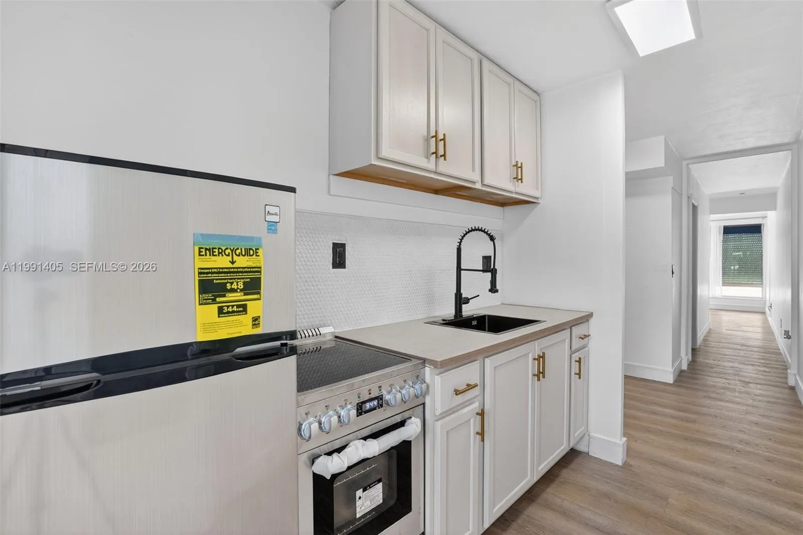 10240 Collins Ave # 206, Bal Harbour FL 33154