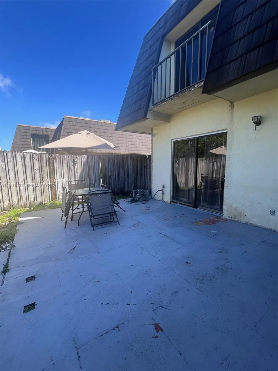 4681 Cherry Rd, West Palm Beach FL 33417