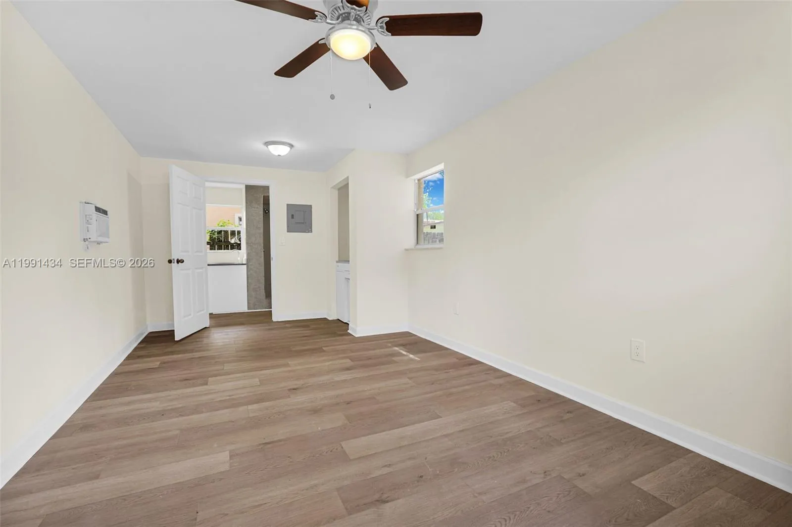 299 NW 43rd St # 1, Miami FL 33127