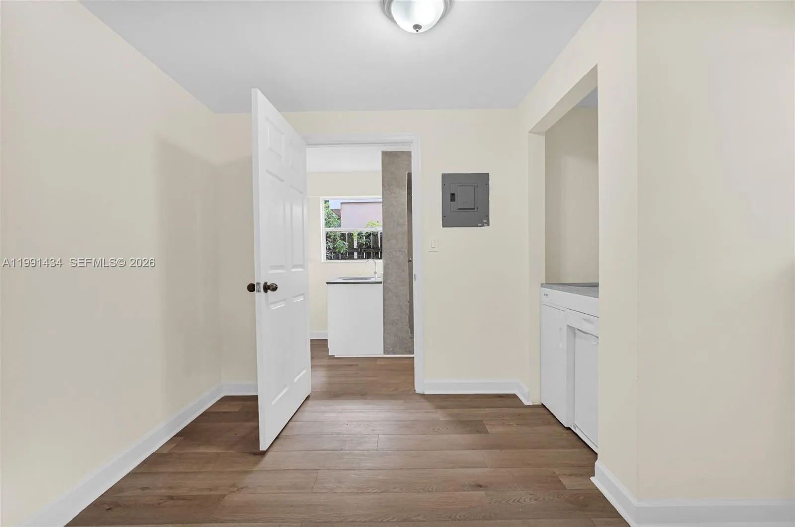 299 NW 43rd St # 1, Miami FL 33127