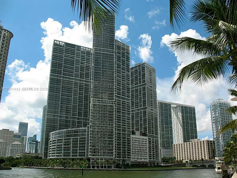 2 bedroom 2 bath for rent at 465 BRICKELL AVE # 2902, Miami FL 33131