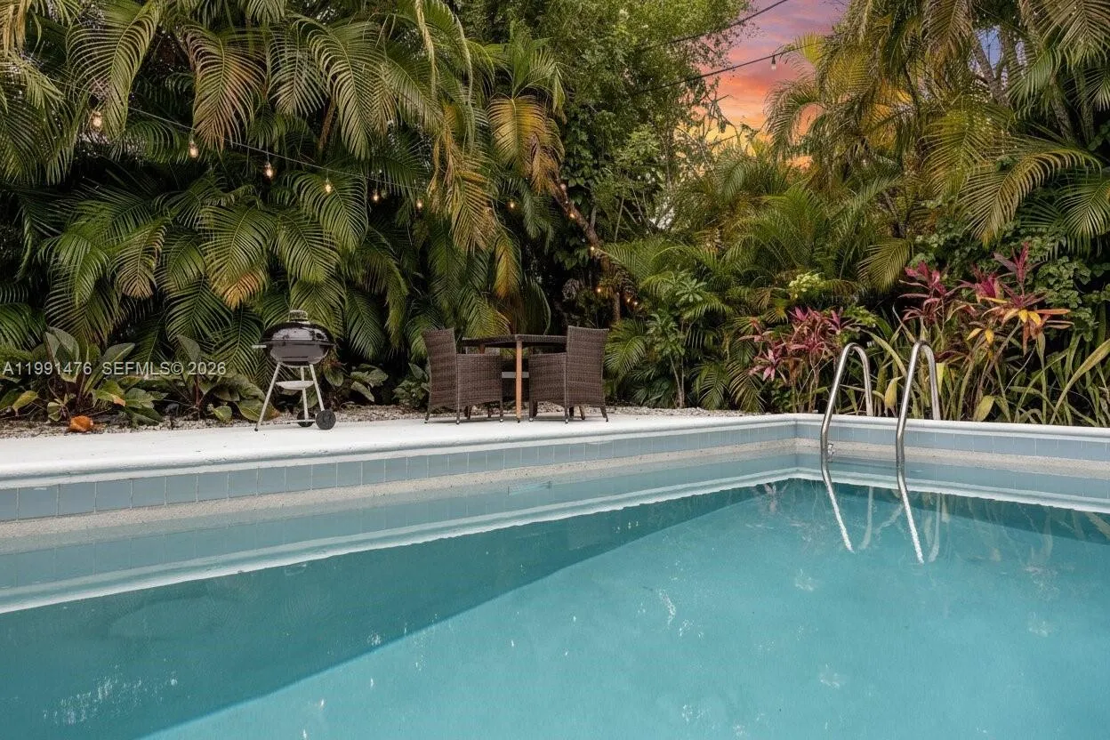 1418 Cordova St, Coral Gables FL 33134