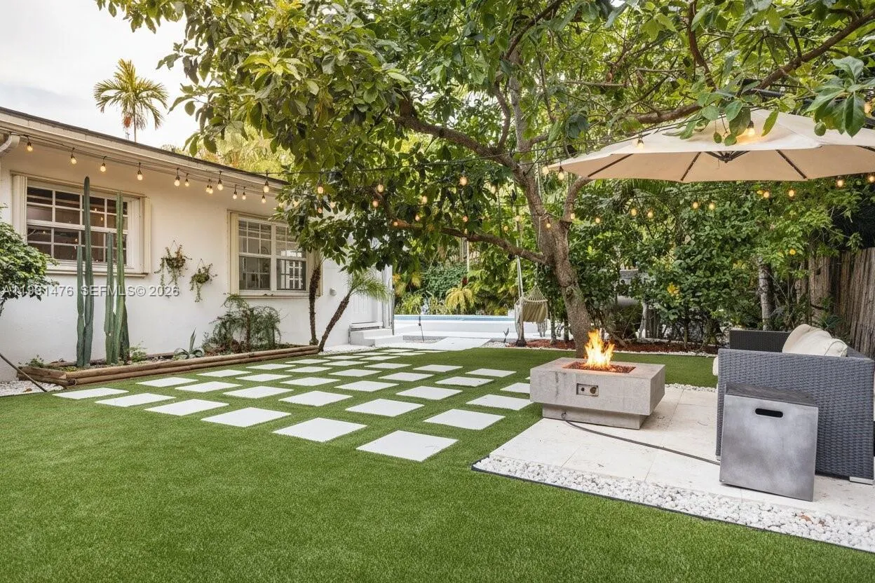 1418 Cordova St, Coral Gables FL 33134