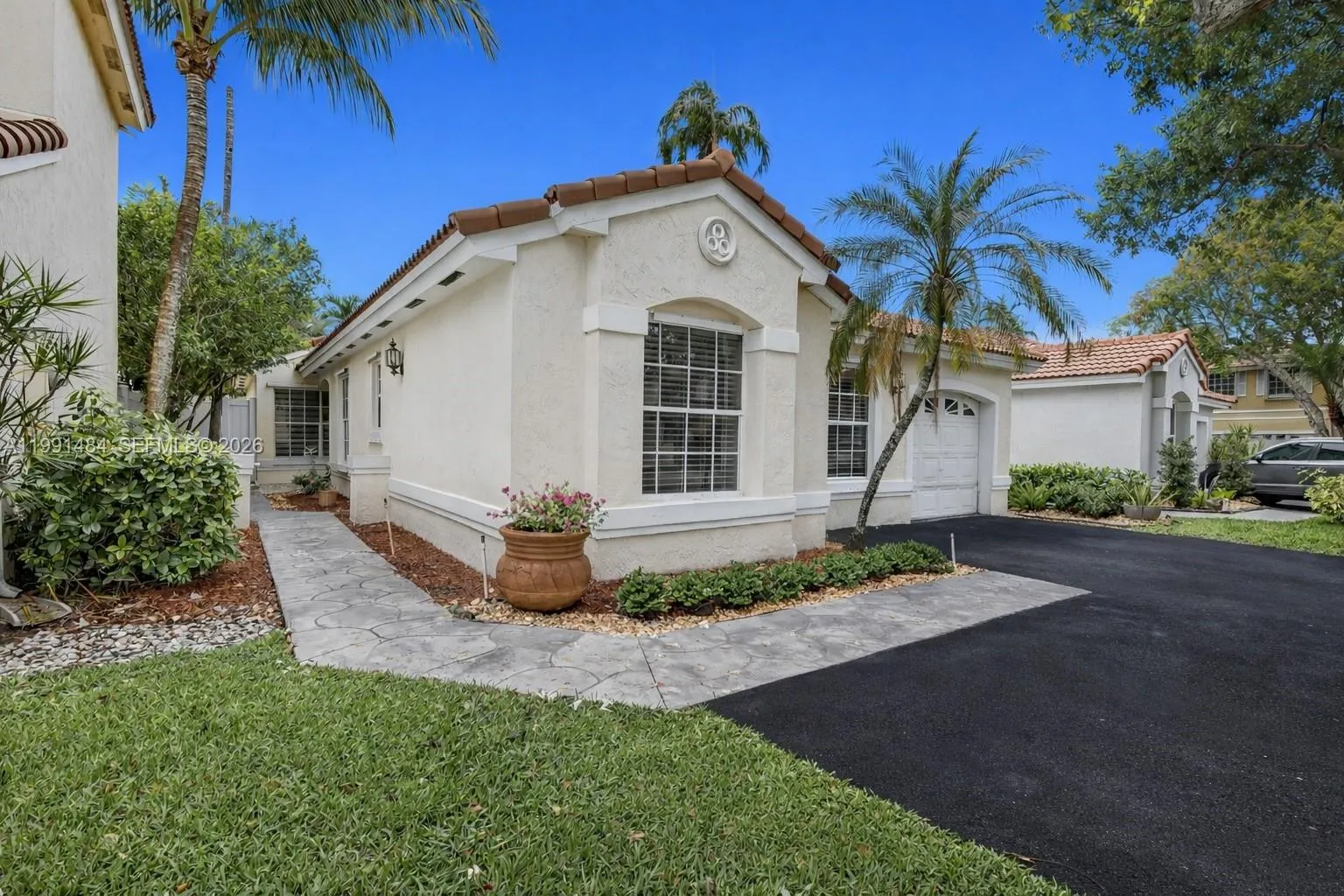 922 Opal Ter, Weston FL 33326