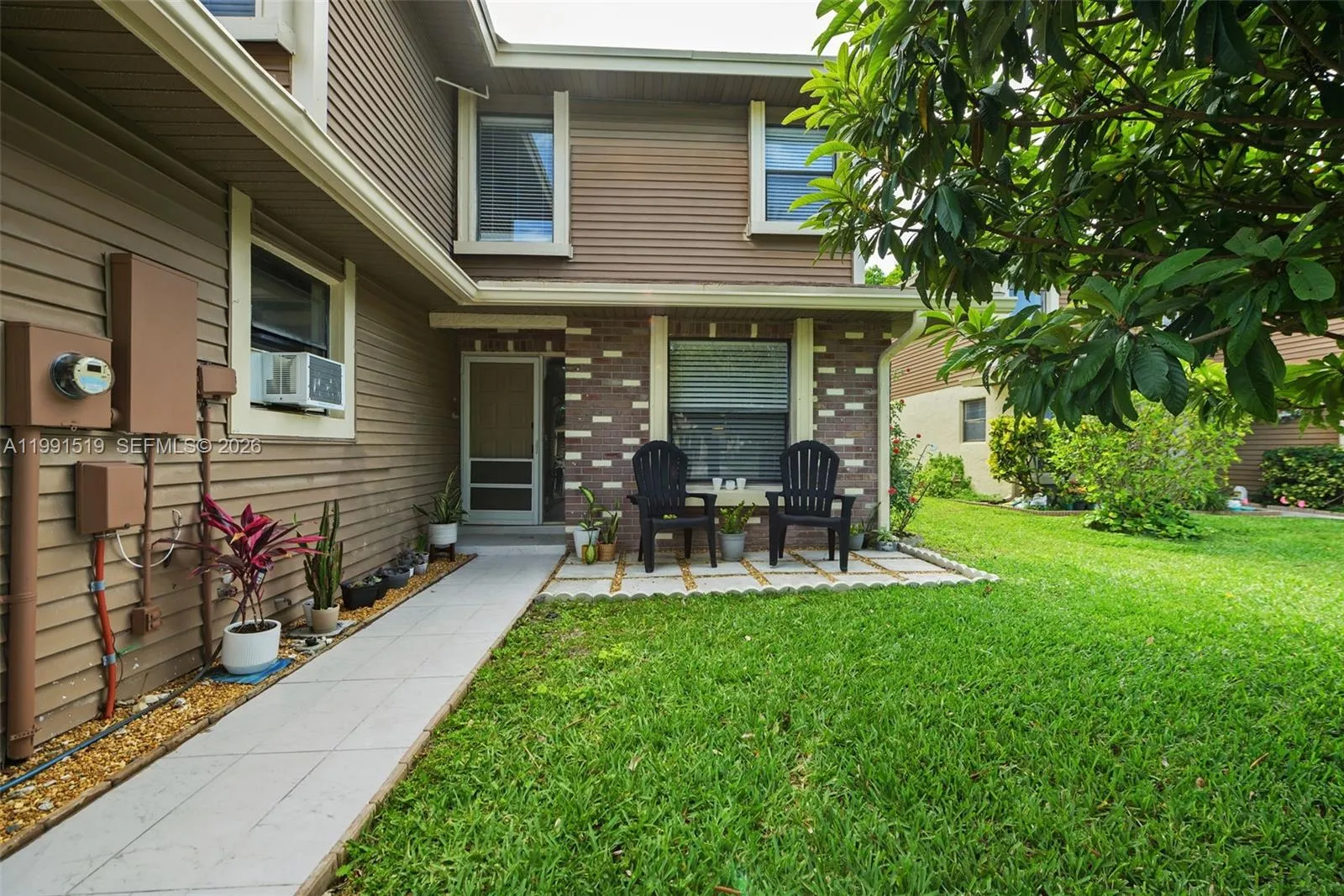 6183 Pine Tree Ln Unit B, Tamarac FL 33319