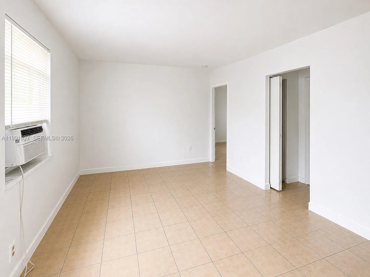 2047 Lincoln Ave # 4, Opa-Locka FL 33054