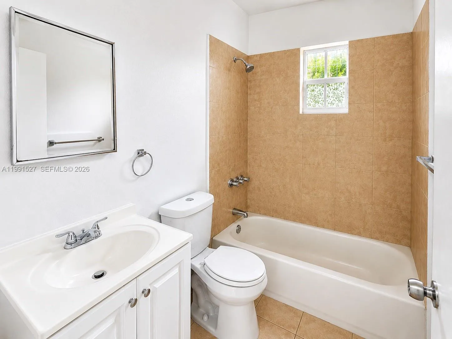 2047 Lincoln Ave # 4, Opa-Locka FL 33054