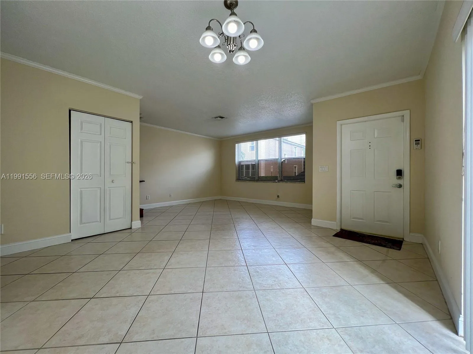 10560 NW 57th Ct, Coral Springs FL 33076
