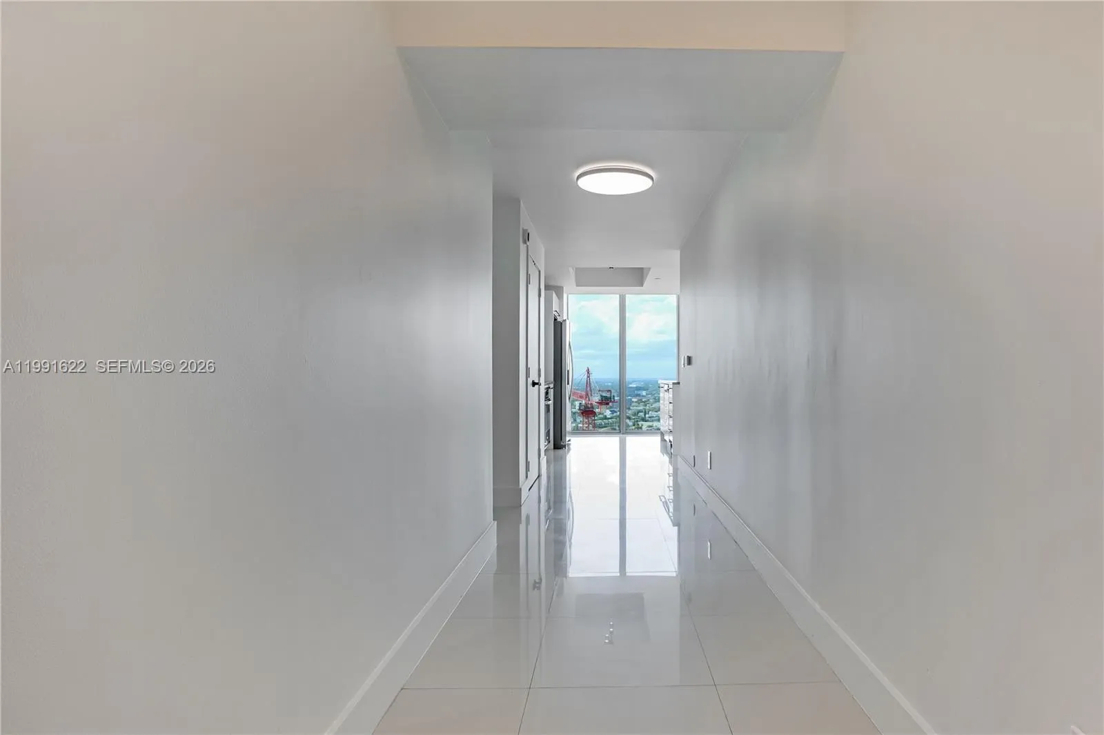 888 Biscayne Blvd # 3112, Miami FL 33132