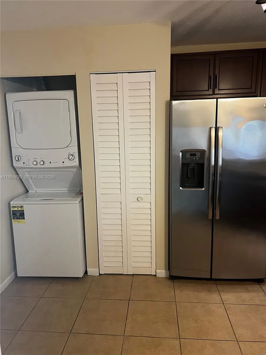 802 Constitution Dr # 802B, Homestead FL 33034
