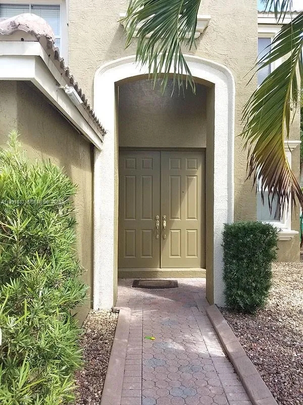 15885 SW 49th Ct, Miramar FL 33027