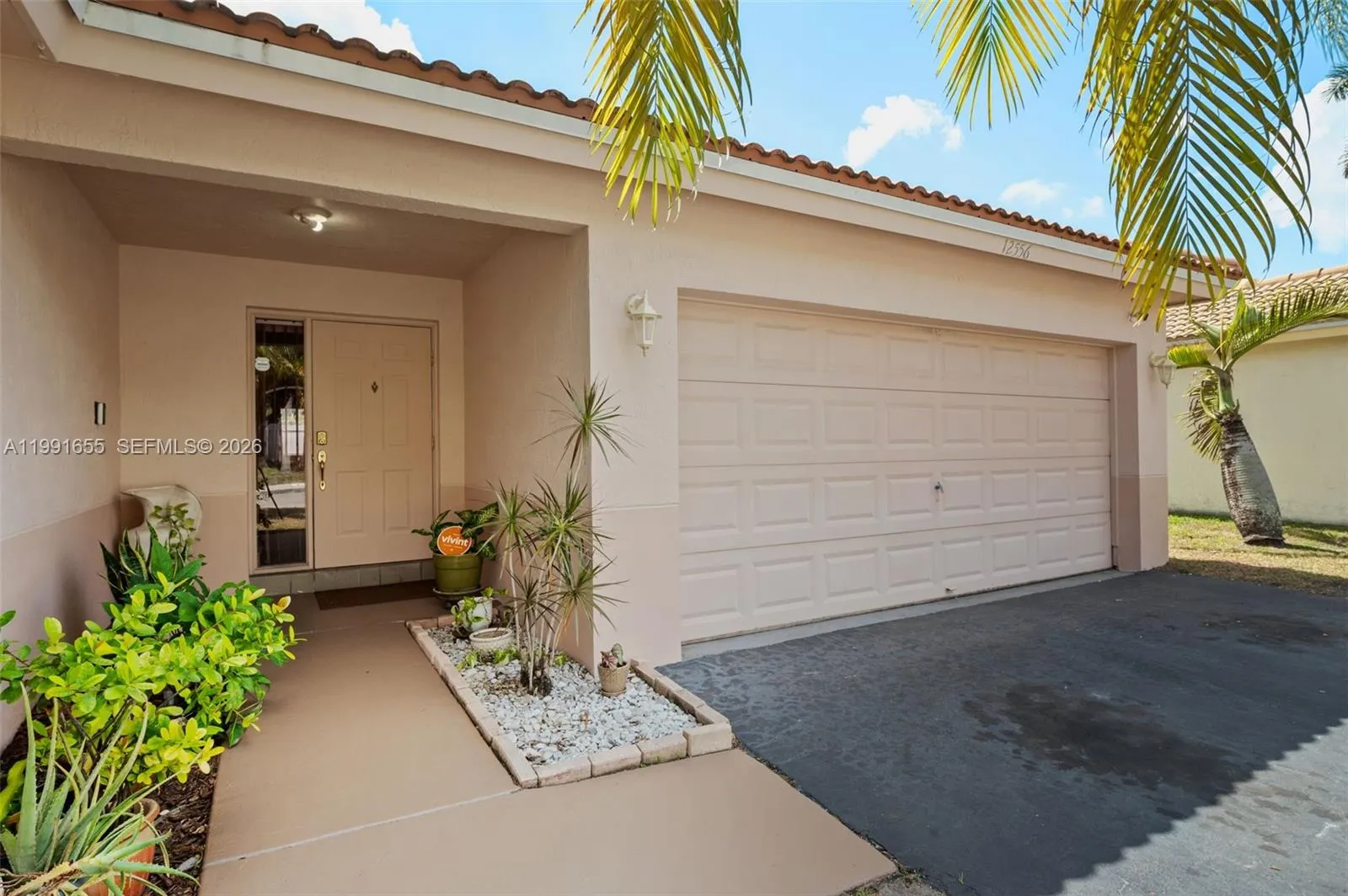 12556 NW 10th Pl, Sunrise FL 33323