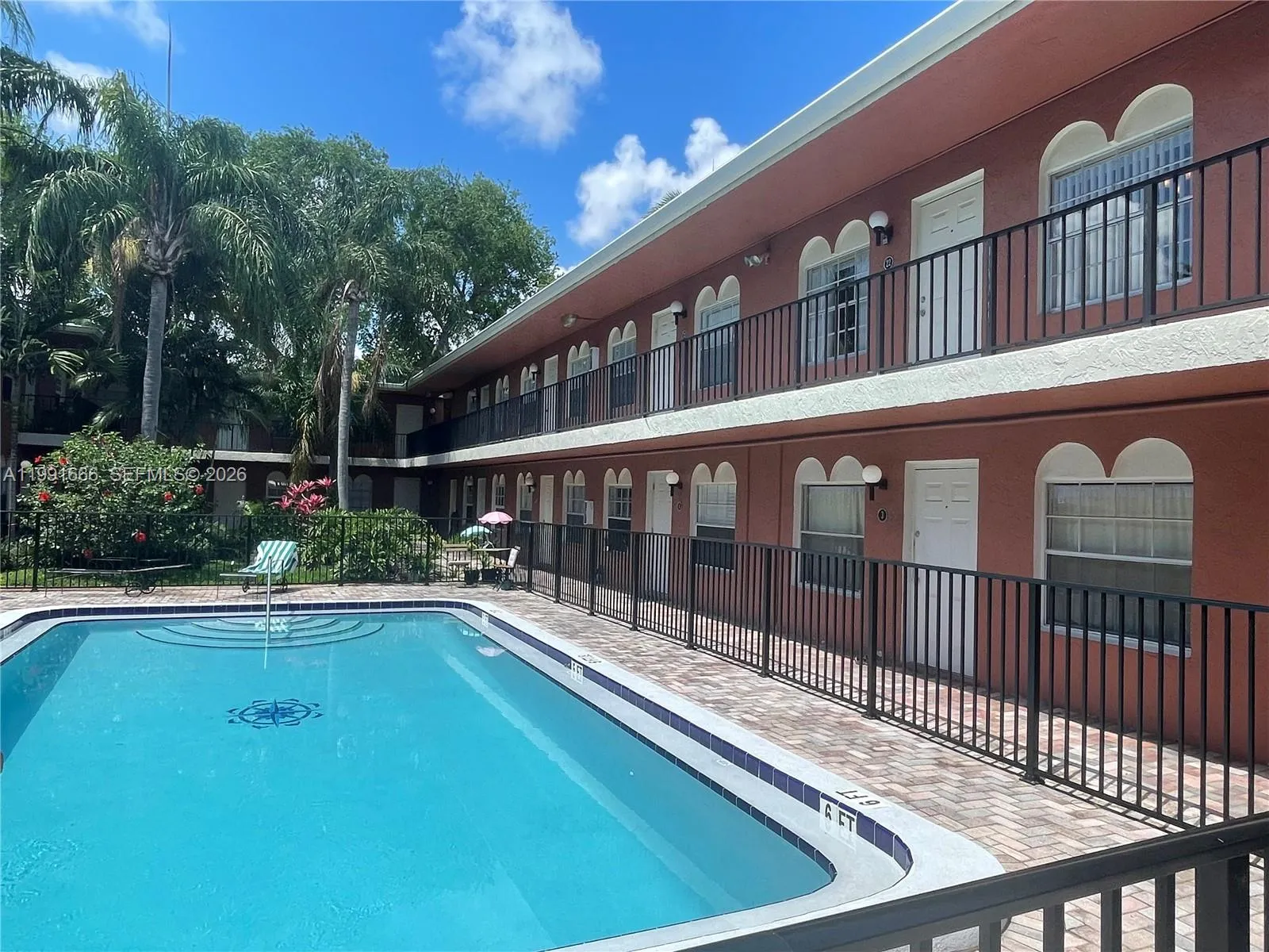 1 bedroom 1 bath for sale at 1405 Miami Rd # 23, Fort Lauderdale FL 33316