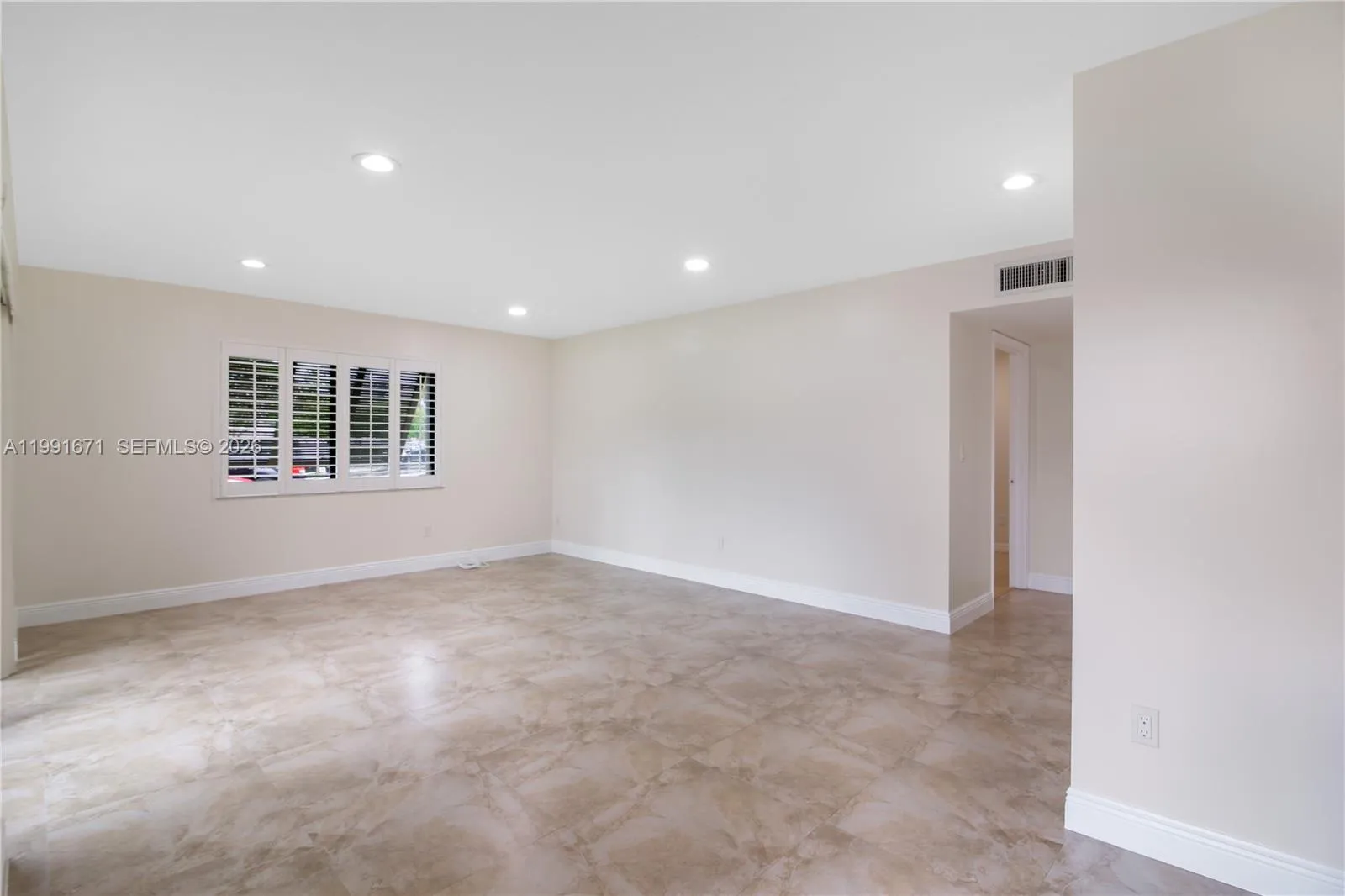 7915 SW 86th St # 709, Miami FL 33143