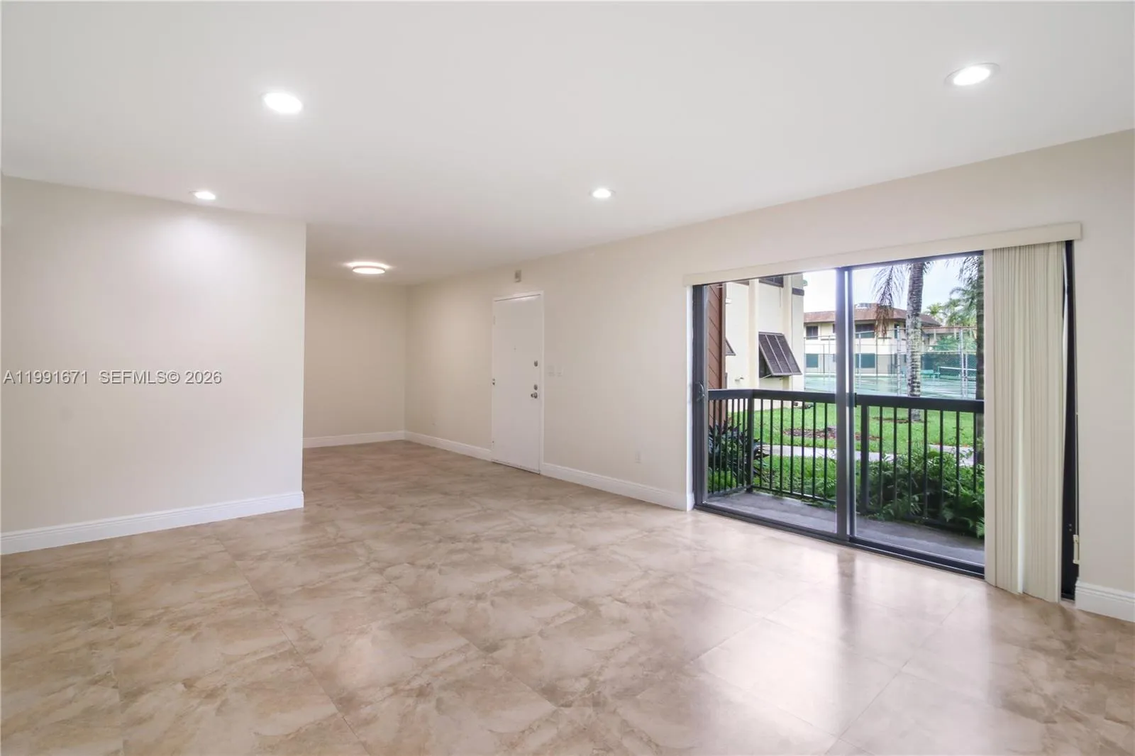 7915 SW 86th St # 709, Miami FL 33143