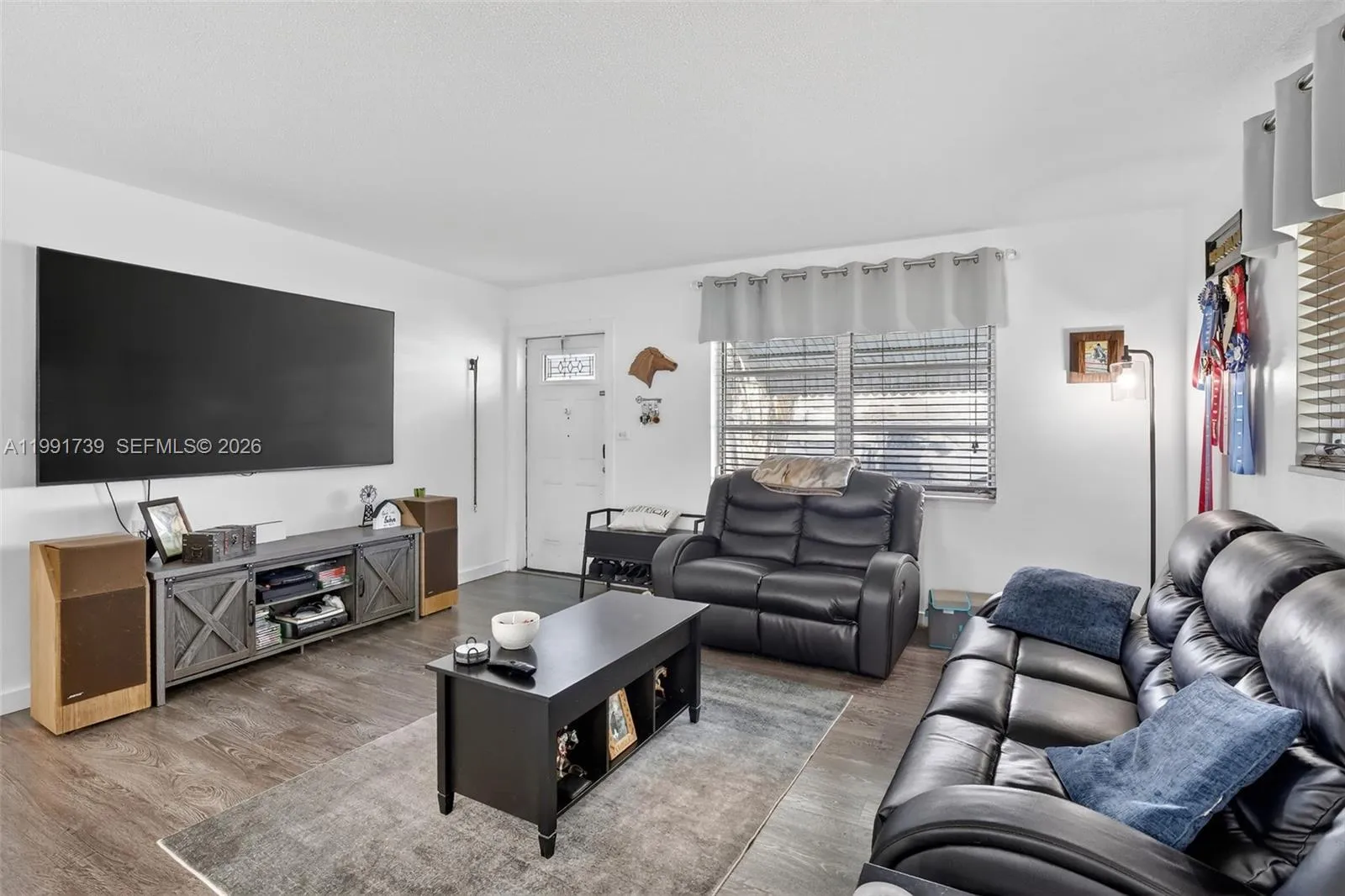 5404 NW 27th Way, Tamarac FL 33309