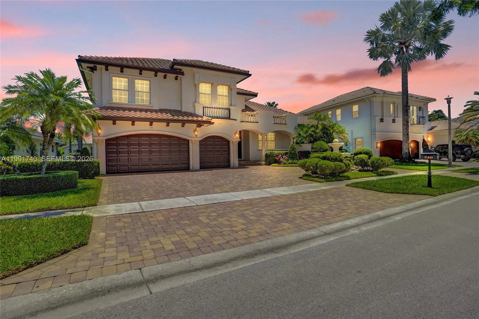 730 Leigh Palm Ave, Plantation FL 33324