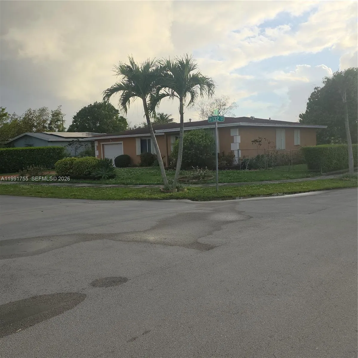 7104 SW 132nd Ct, Miami FL 33183