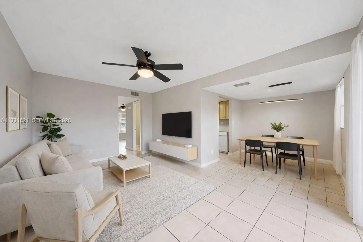 4 bedroom 2 bath for sale at 6557 SW 41st Ct # 177, Davie FL 33314