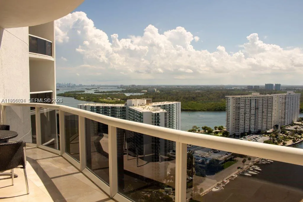 2 bedroom 2 bath for sale at 15901 Collins Ave # 2505, Sunny Isles Beach FL 33160