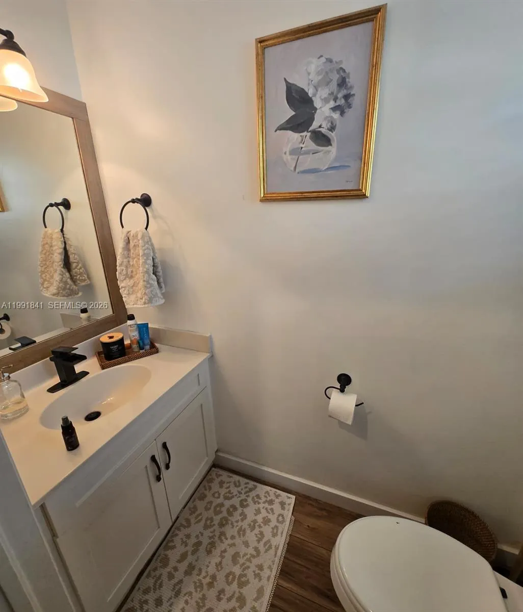 806 SE 14th St # 806, Fort Lauderdale FL 33316