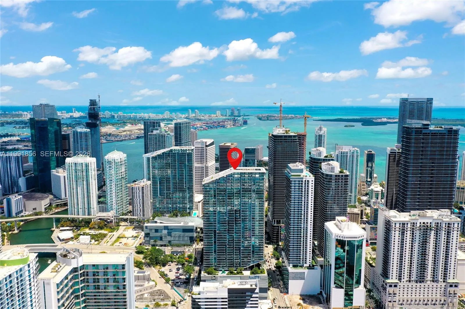 3 bedroom 3 bath for sale at 88 SW 7th St # 904, Miami FL 33130