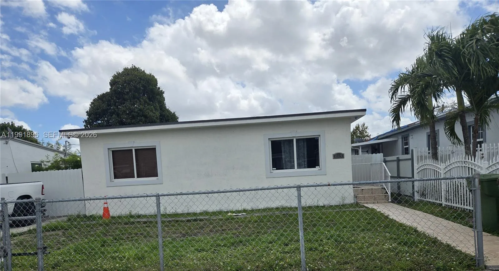 2 bedroom 2 bath for sale at 234 E 44th St, Hialeah FL 33013