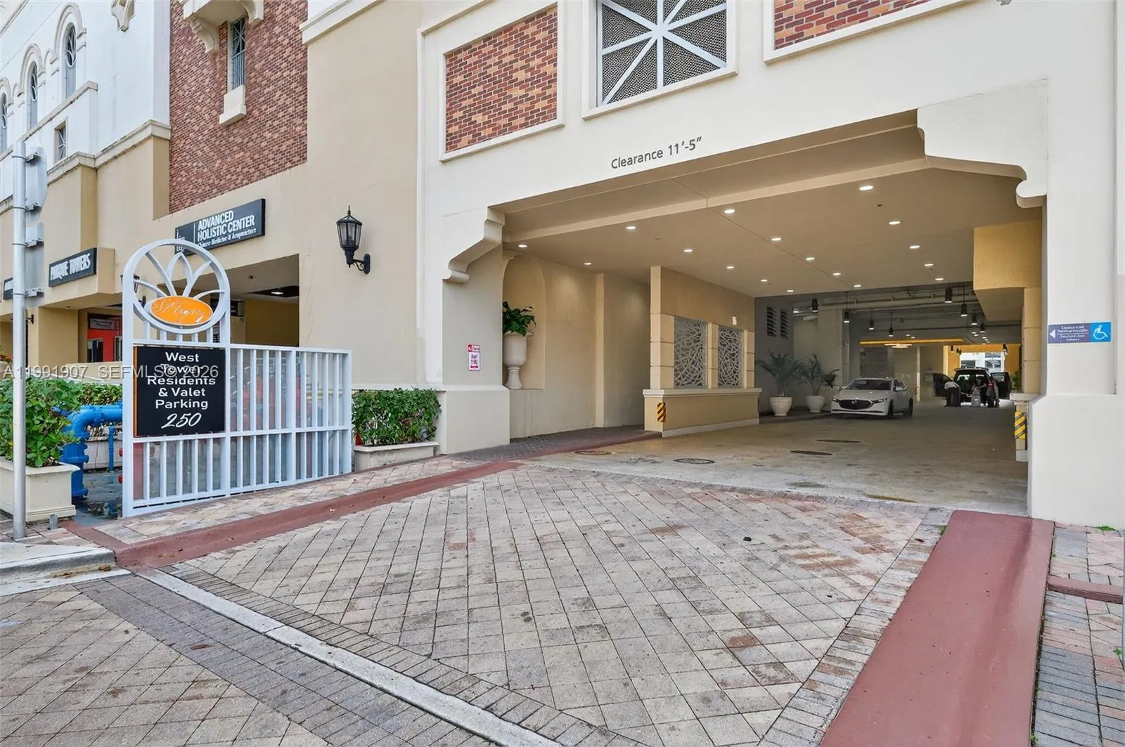 250 Sunny Isles Blvd # 1804, Sunny Isles Beach FL 33160