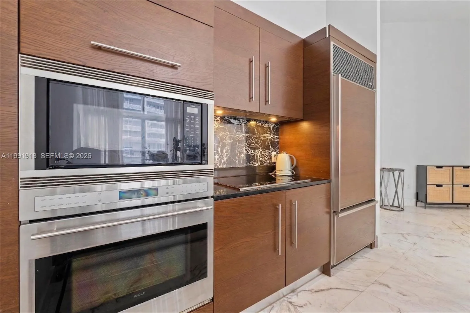 475 Brickell Ave # 2209, Miami FL 33131