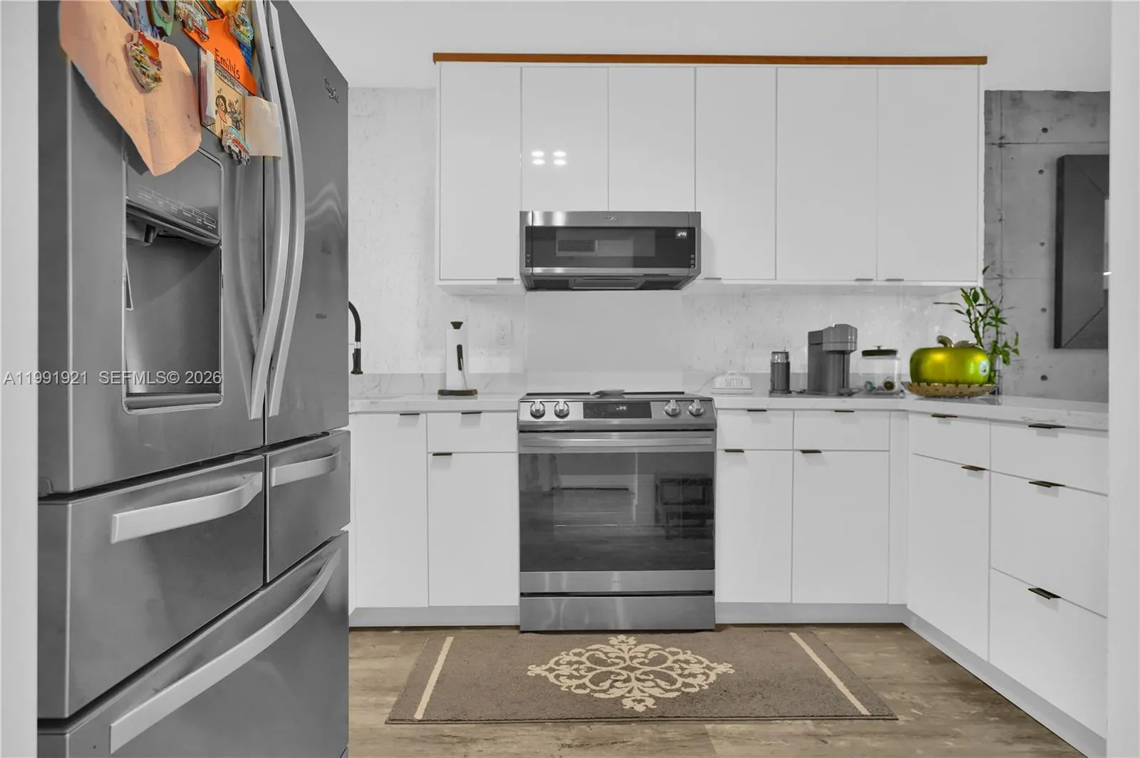 8900 Washington Blvd # 320, Pembroke Pines FL 33025