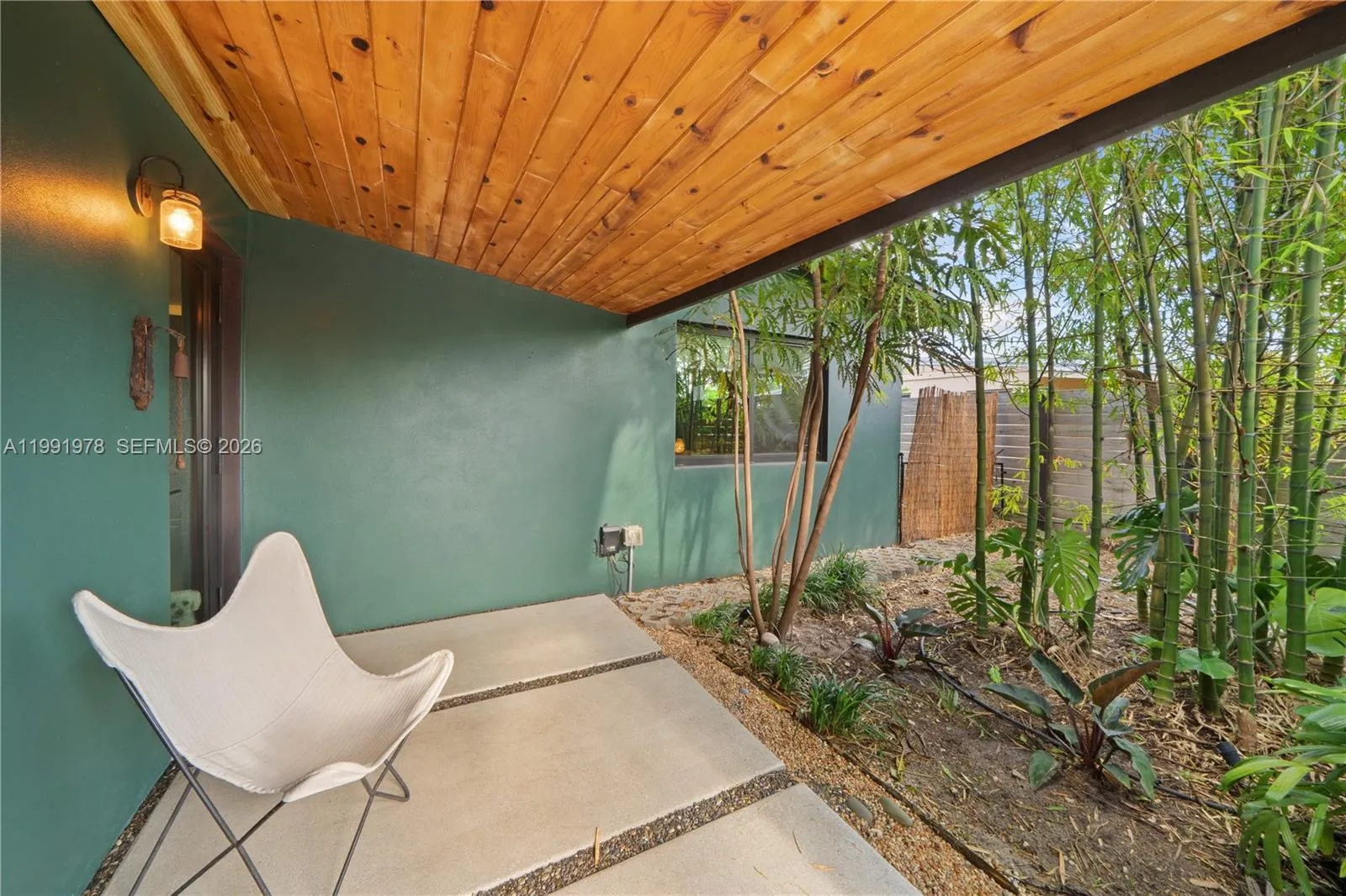 4315 SW 97th Ct, Miami FL 33165