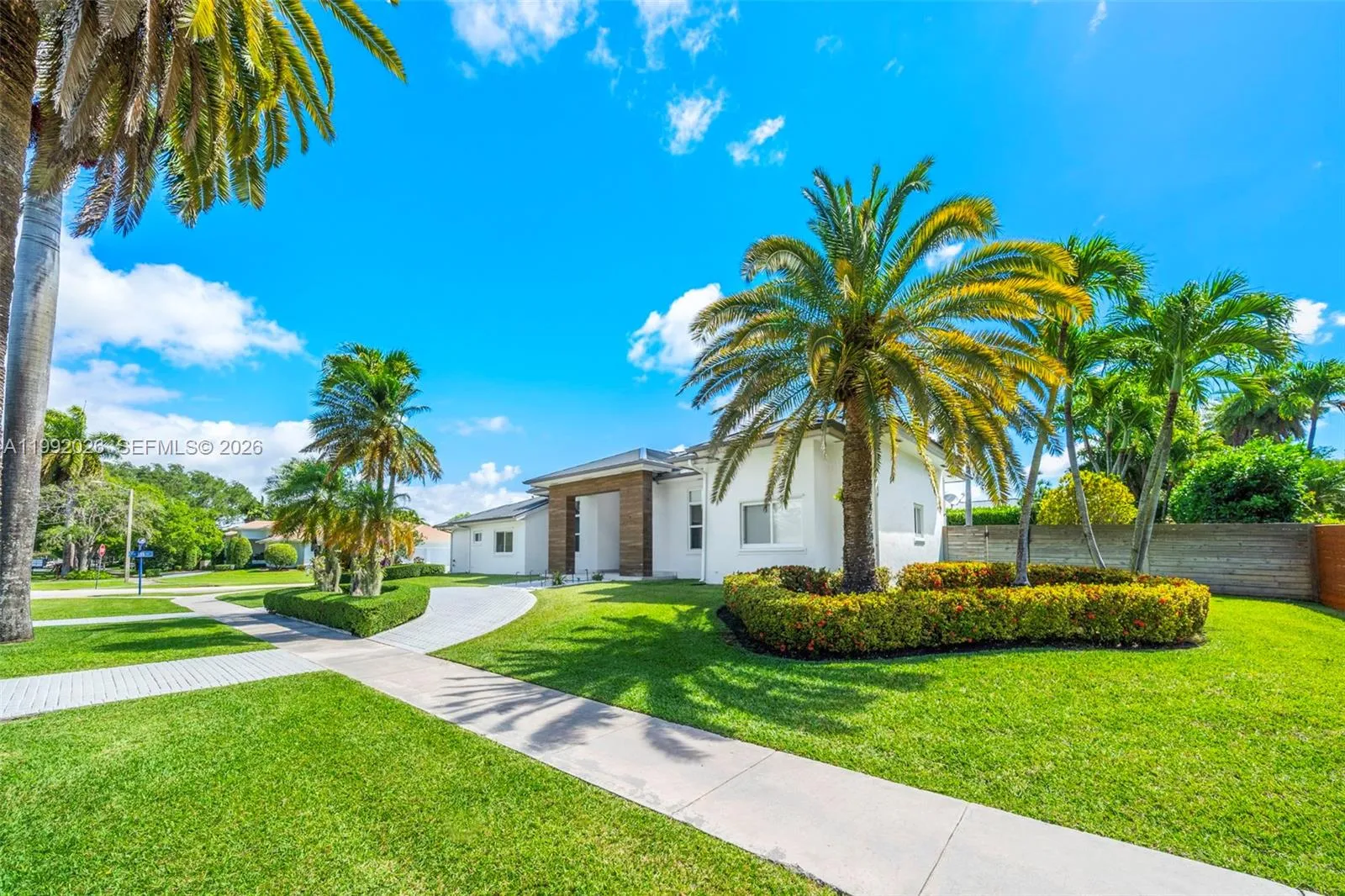 15501 SW 77th Ave, Palmetto Bay FL 33157