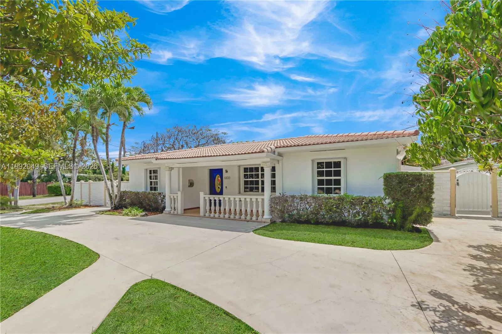 5 bedroom 3 bath for sale at 6810 SW 51 St., Miami FL 33155