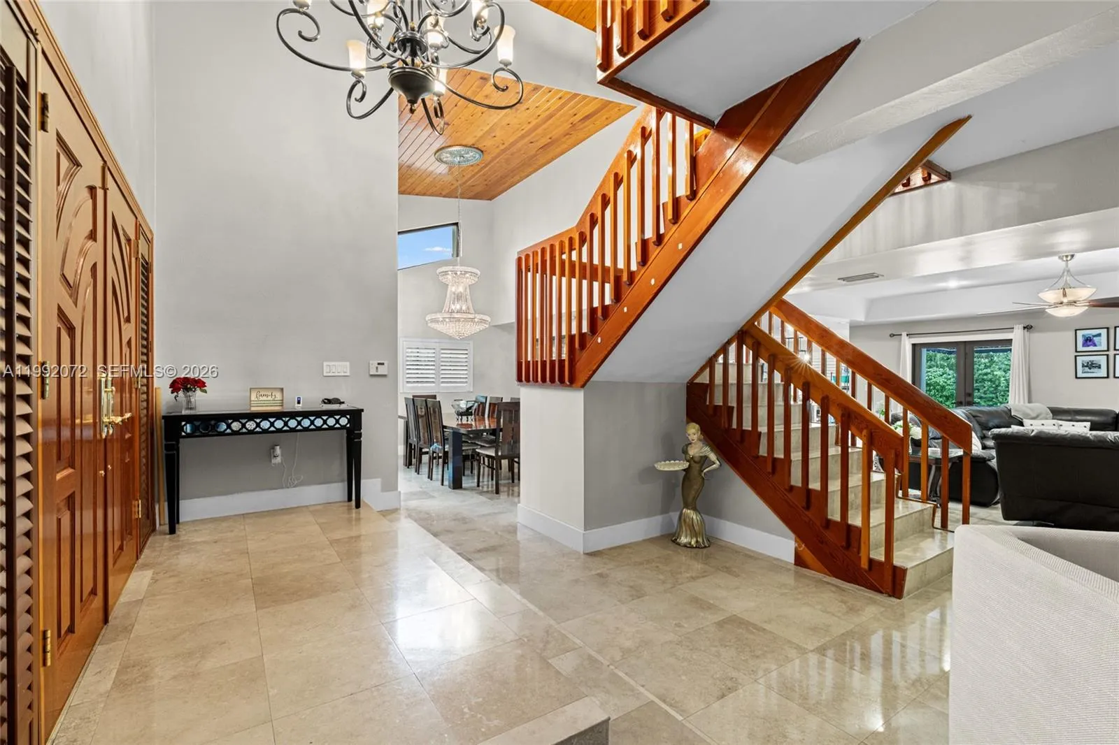 16214 NW 82nd Pl, Miami Lakes FL 33016