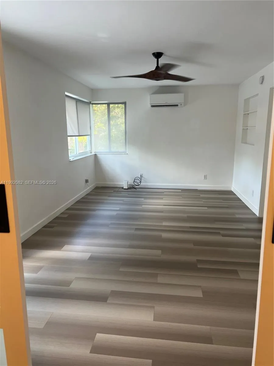 225 SE 16th Ave # 3, Fort Lauderdale FL 33301